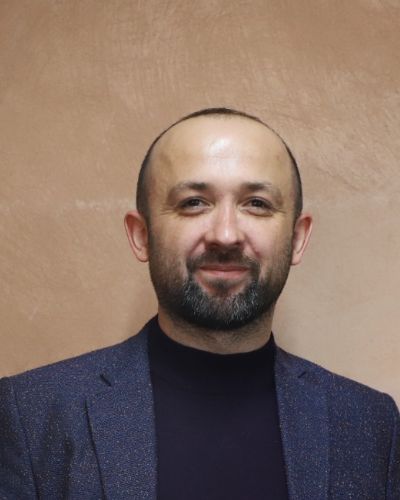 Dr. Selim Tiryakiol